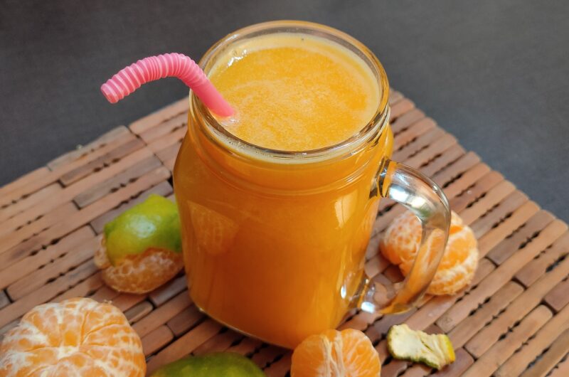 Suco de Laranja natural: como fazer, muito gostoso Como fazer suco de laranja natural passo a passo