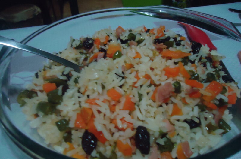 Arroz de Natal: 🎅 receita simples e gostoso O melhor arroz de natal colorido: receita simples