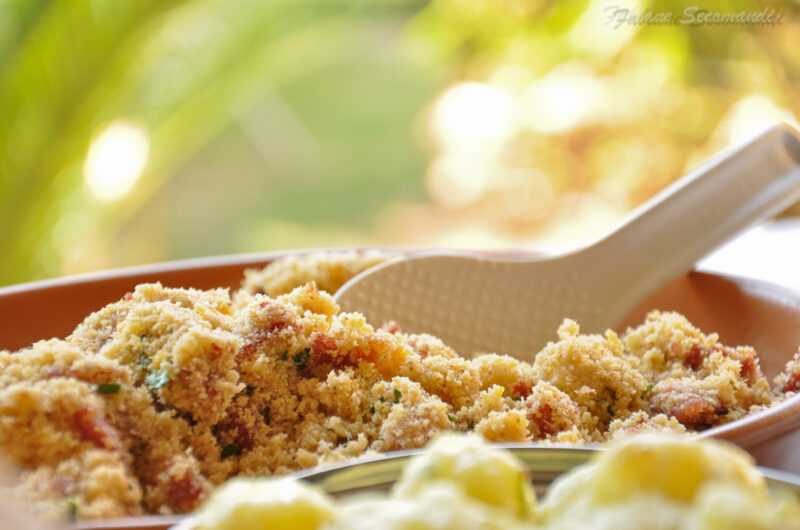 Farofa de Natal Simples: 🎅 receita e saborosa Receita de farofa de natal simples passo a passo