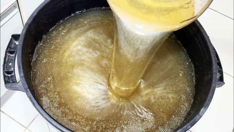 Como fazer sabao liquido caseiro com 3 ingredientes receita facil