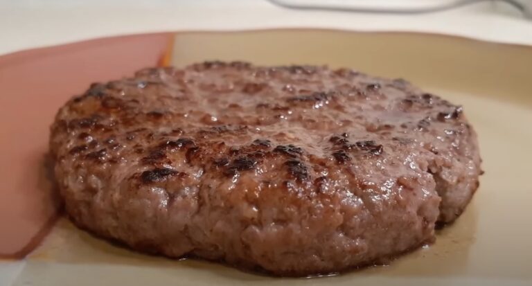 Melhor receita de hambúrguer caseiro: como fazer Como fazer um hamburguer caseiro a melhor receita facil e rapido