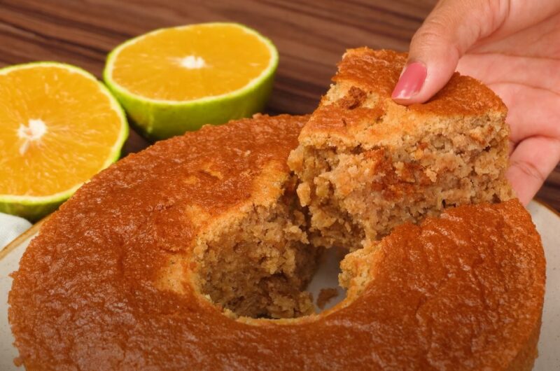 Bolo de laranja com aveia: como fazer, receita simples Como fazer bolo de laranja com aveia simples e fácil