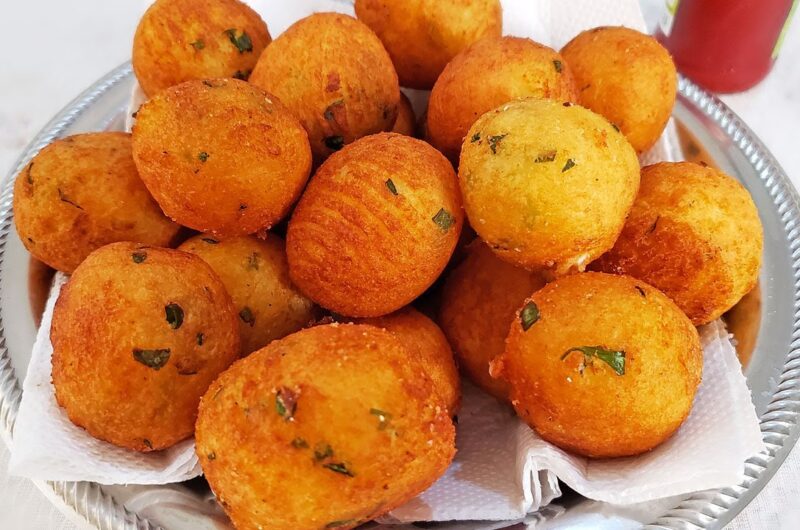 Receita de bolinho de mandioca na airfryer simples e fácil