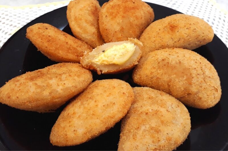 Risoles de milho: como fazer, receita simples Receita de risoles de milho simples e fácil e saborosa