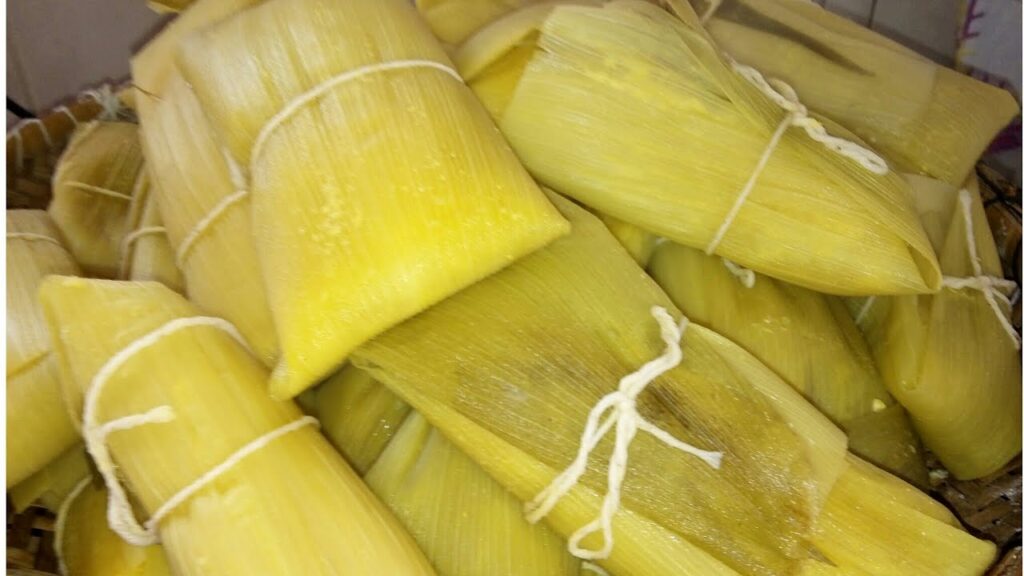 Comidas típicas do Centro-Oeste Comidas tipicas do Centro Oeste Pamonha Salgada e Doce