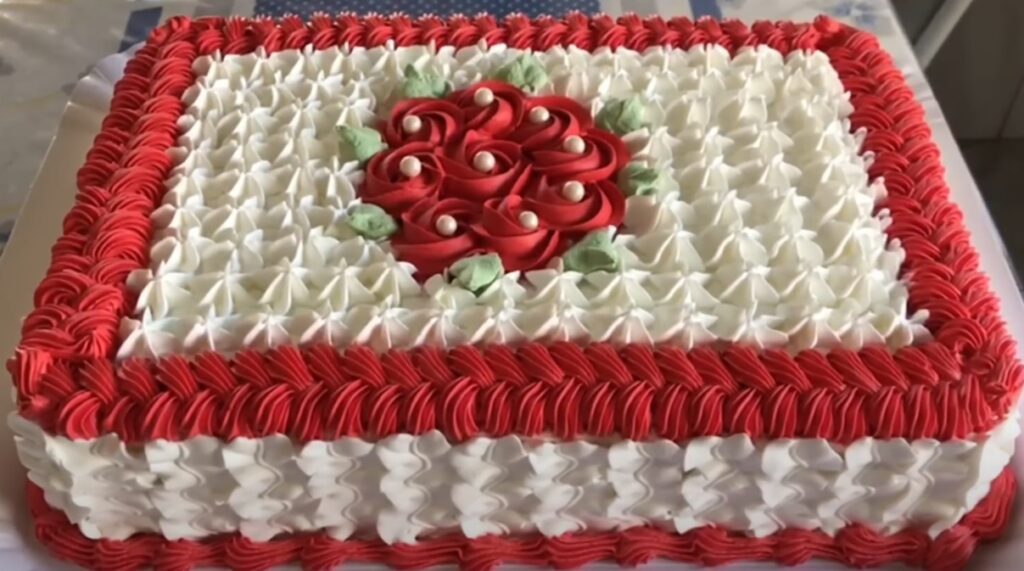 Bolo quadrado feminino vermelho