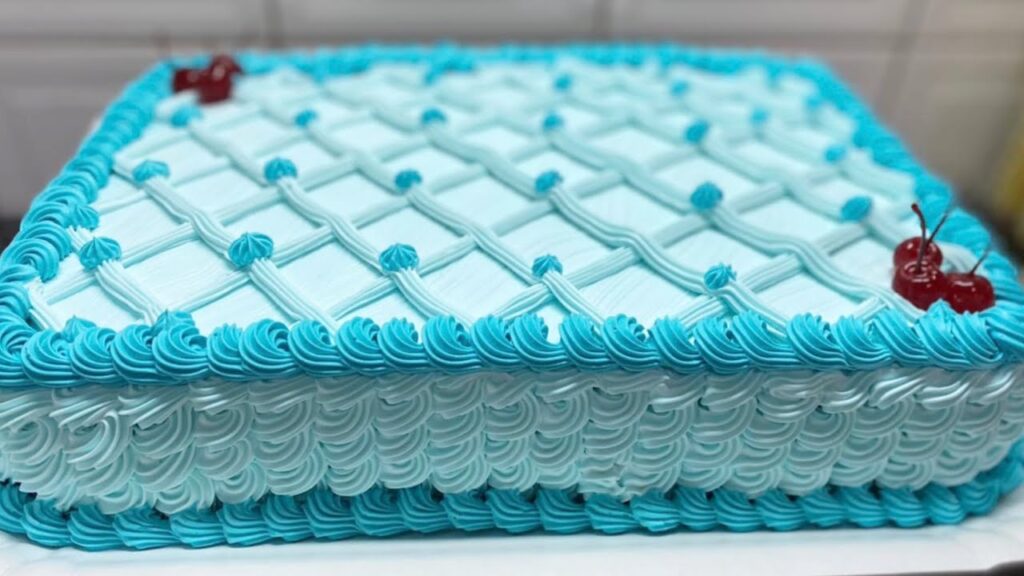 Bolo quadrado masculino Bolo quadrado masculino de chantilly