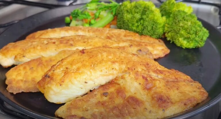 Peixe grelhado: como fazer, receita simples Como fazer peixe grelhado simples e facil