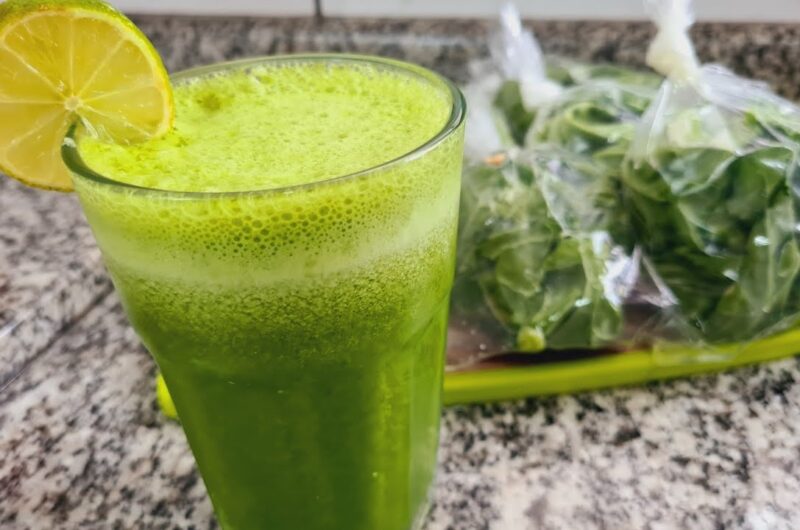 Receita de suco de abacaxi com couve