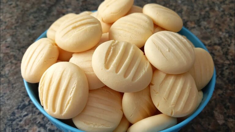 Como fazer sequilhos de maizena passo a passo