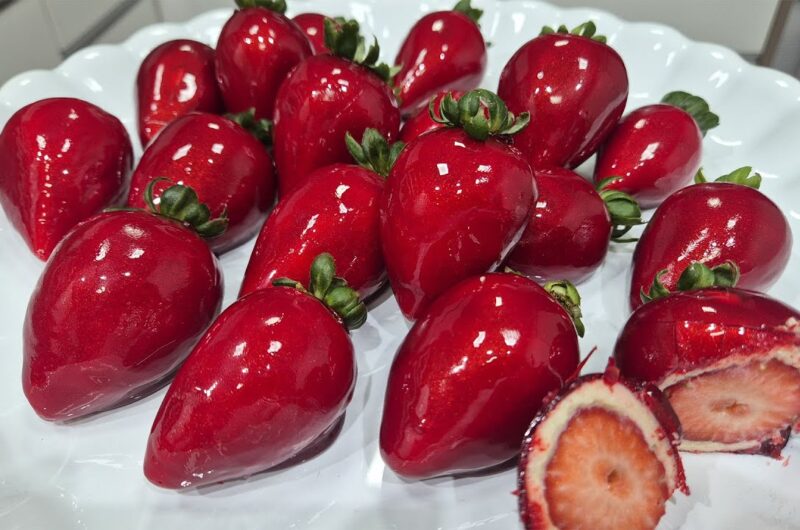 Morango do amor: como fazer, receita simples Receita de morango do amor rápido e fácil 🍓