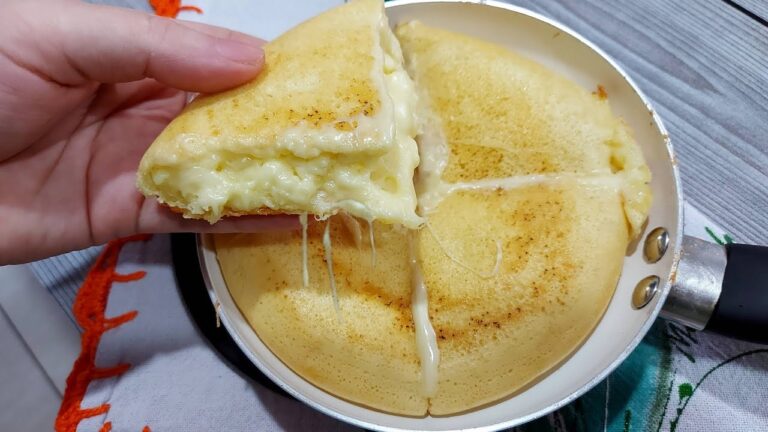Pão de queijo na frigideira: receita e como fazer Como fazer pao de queijo na frigideira