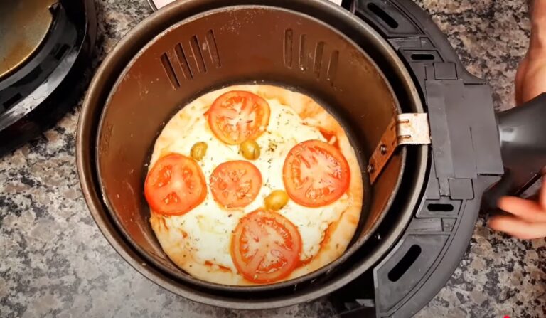 Como assar pizza na Airfryer passo a passo