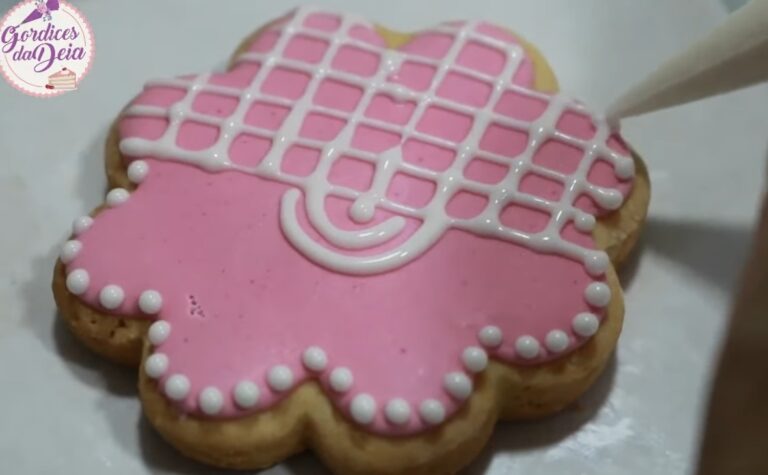 Receita de Glace real para biscoito