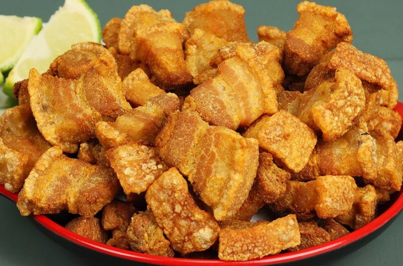 Torresmo crocante: como fazer, receita simples Como fazer torresmo frito e crocante