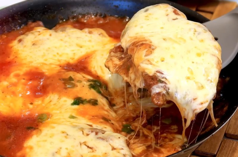 Frango à parmegiana: como fazer, receita simples Como fazer frango à parmegiana simples
