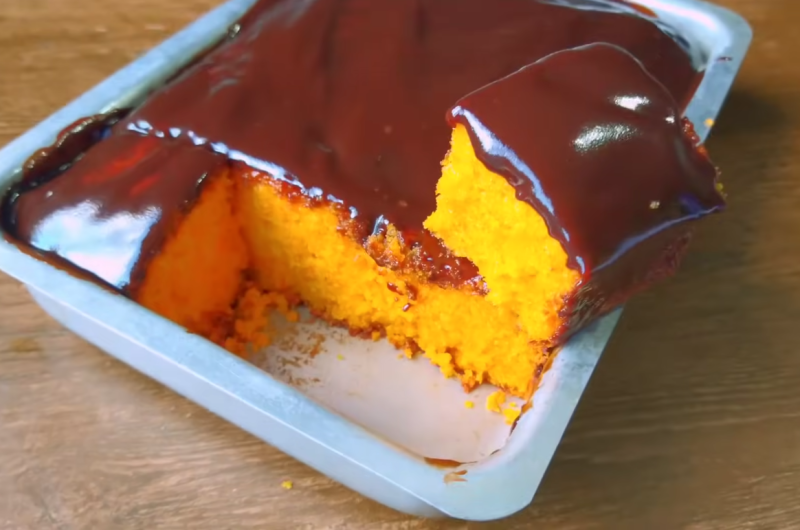 Receita de cobertura de bolo de cenoura simples