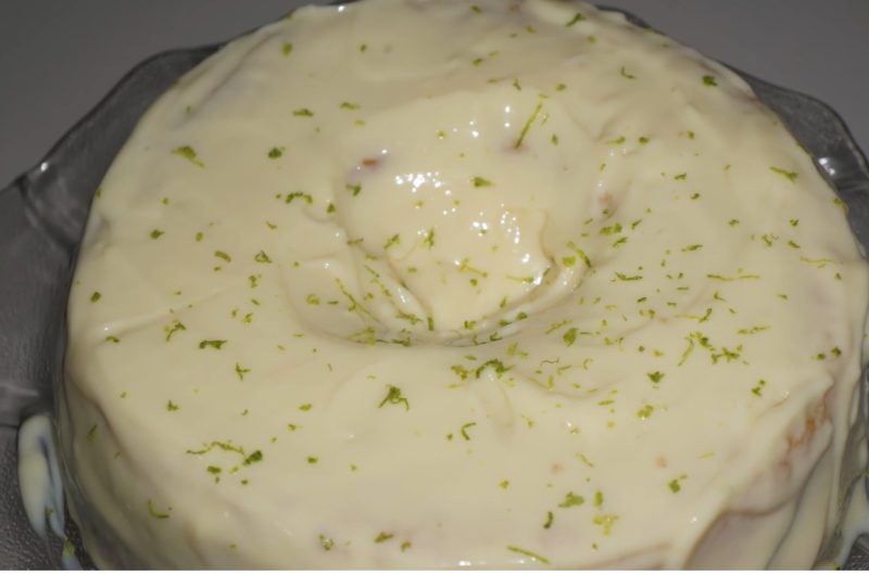 Cobertura de limão para bolo: receita e como fazer Como fazer cobertura de limão para bolo simples