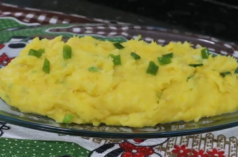 Purê de Mandioquinha: Receita e Como fazer Como fazer purê de mandioquinha cremoso
