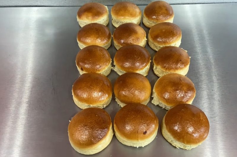 Receita de pão de brioche para hambúrguer