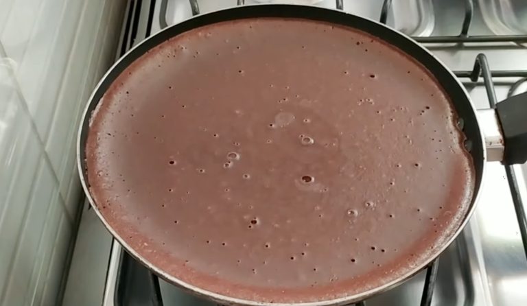 Como fazer Brownie de frigideira simples Como fazer Brownie de frigideira