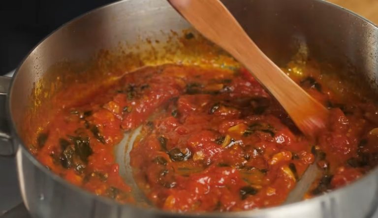 Como fazer Molho Pomodoro