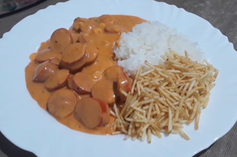 Como fazer Strogonoff de Salsicha