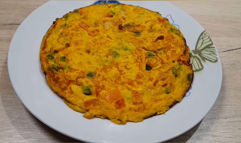 Omelete com Farinha de Trigo (Firme e Rende Bem) Omelete Com Farinha de Trigo