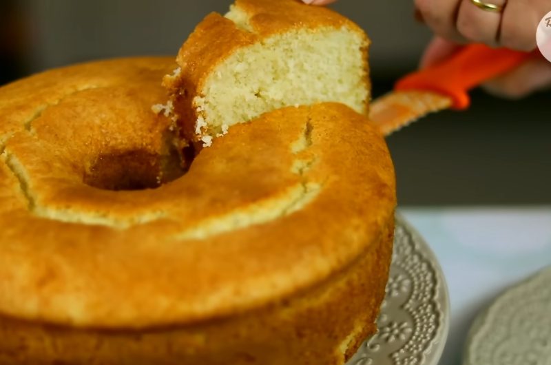 Como fazer Bolo de baunilha simples e fofo Receita de bolo de baunilha fofo e simples